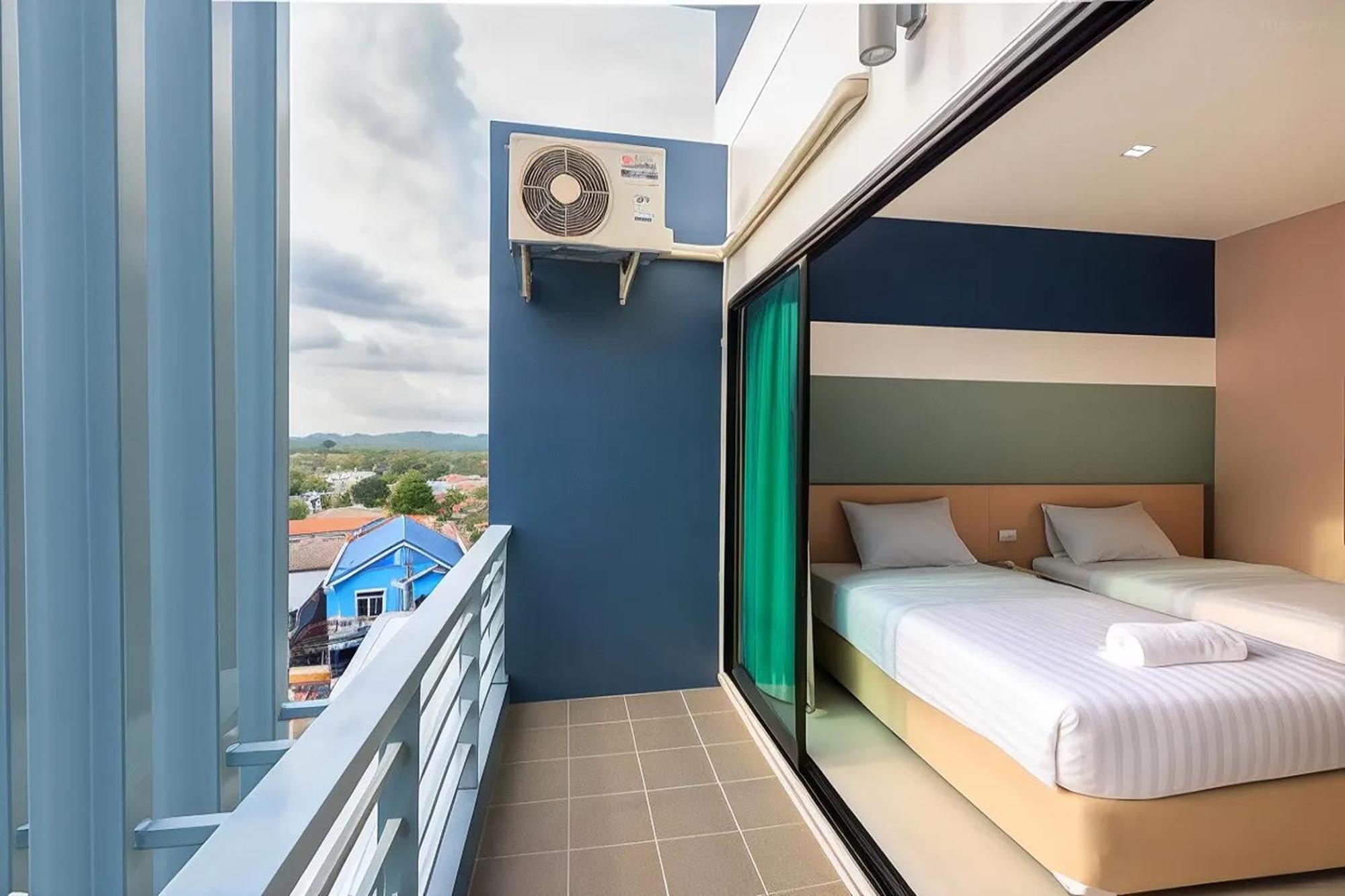 Jj Residence Phuket Town エクステリア 写真