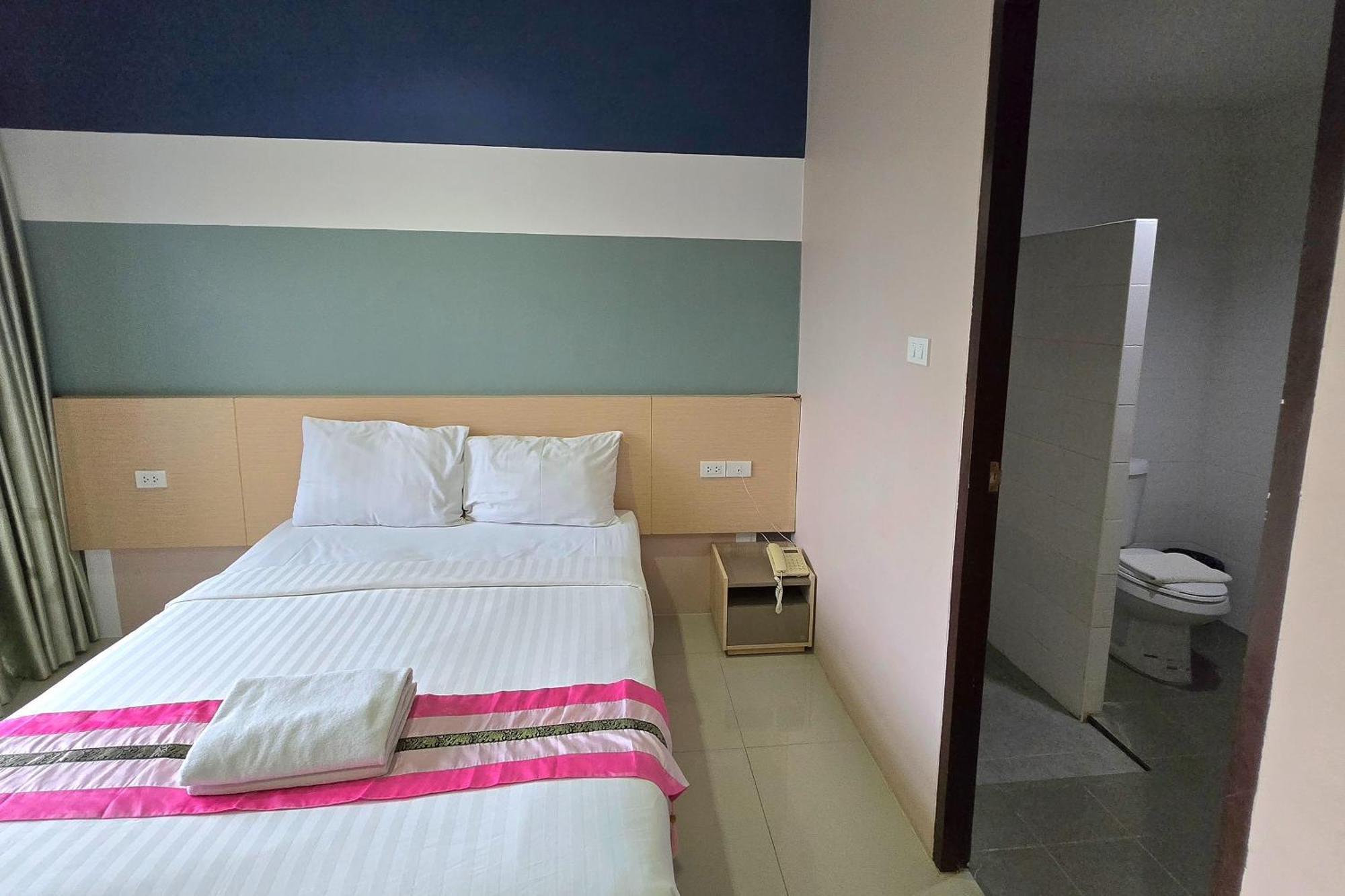 Jj Residence Phuket Town エクステリア 写真