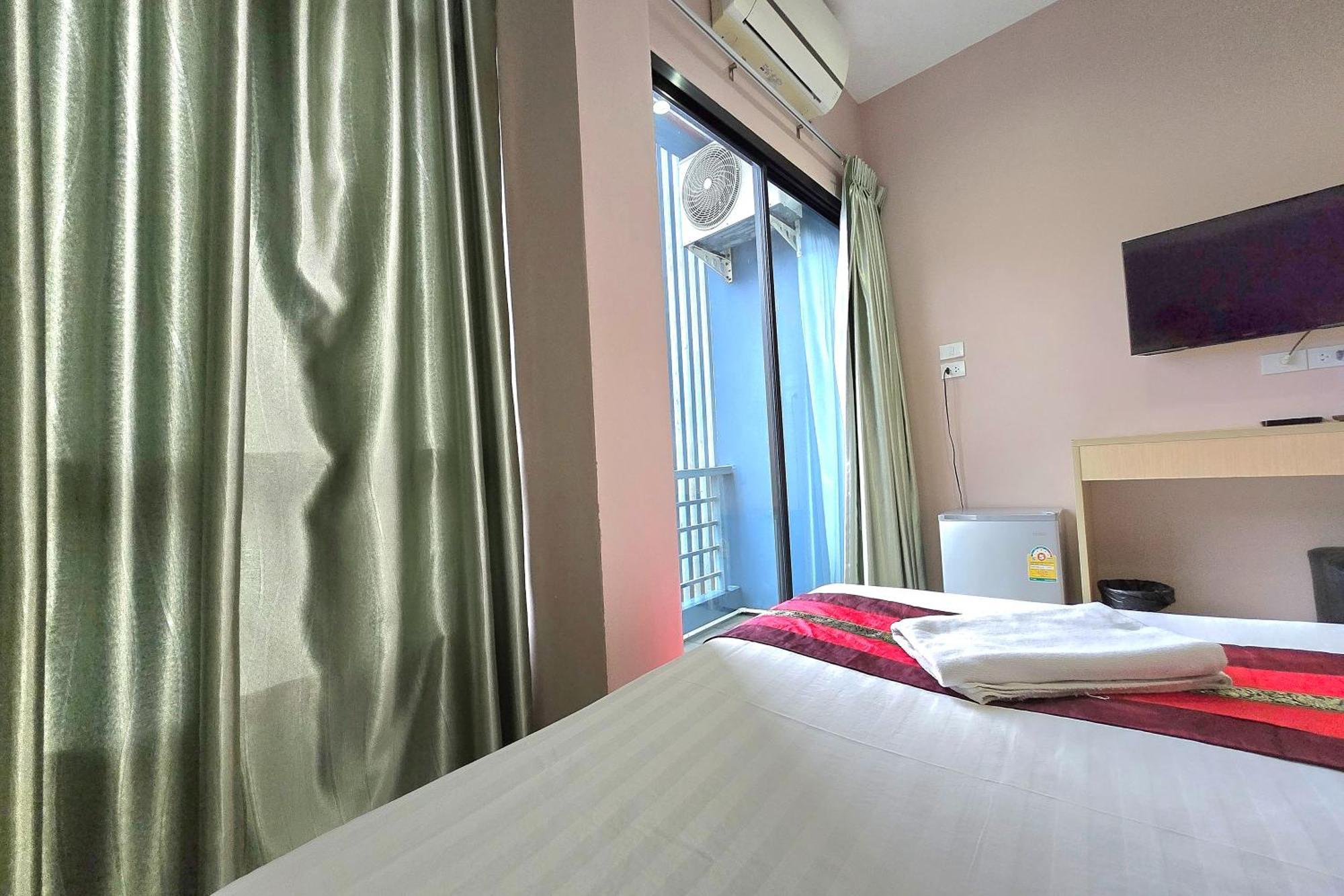 Jj Residence Phuket Town エクステリア 写真