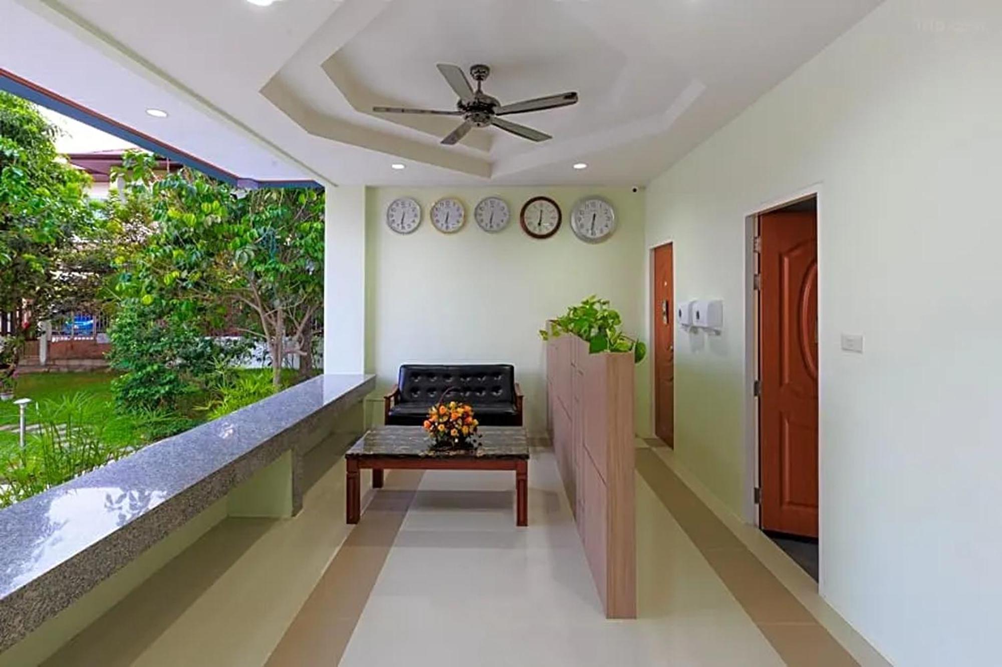 Jj Residence Phuket Town エクステリア 写真